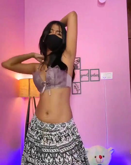 Indian girl Nude Boobs Show Dildo Handjob and Sexy Erotic Dance Show