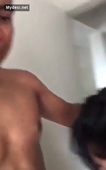 Cute Lovr Nice BJ small clip