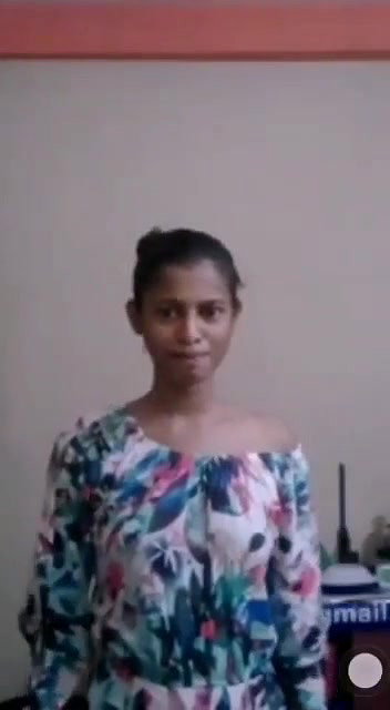cute Lankan girl showing her boobs