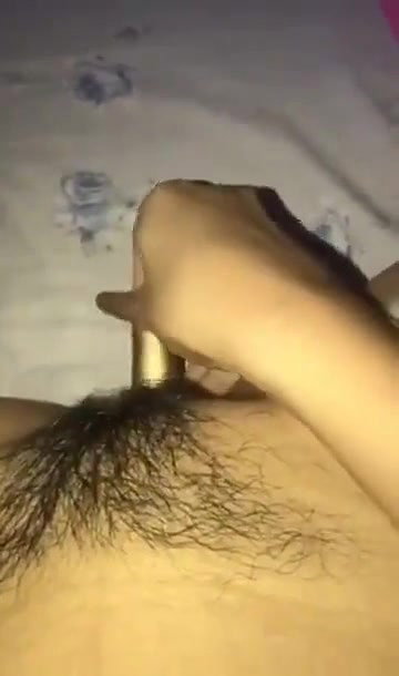 hairy pussy fuck with lipstick bottle