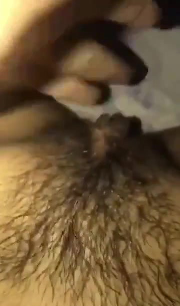 hairy pussy fuck with lipstick bottle