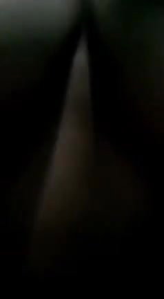 dehati girl nangi hoke chut mein ungli kri