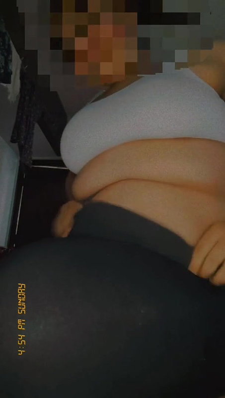 bigass horny chubby tanker gf showing boobs