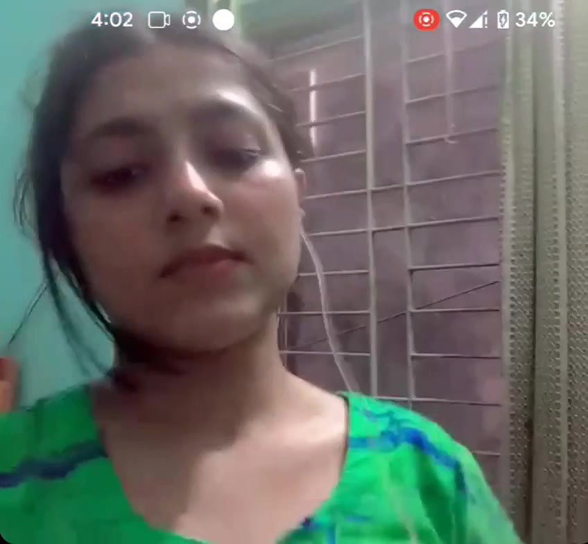 cute girl boobs and pussy showing video call