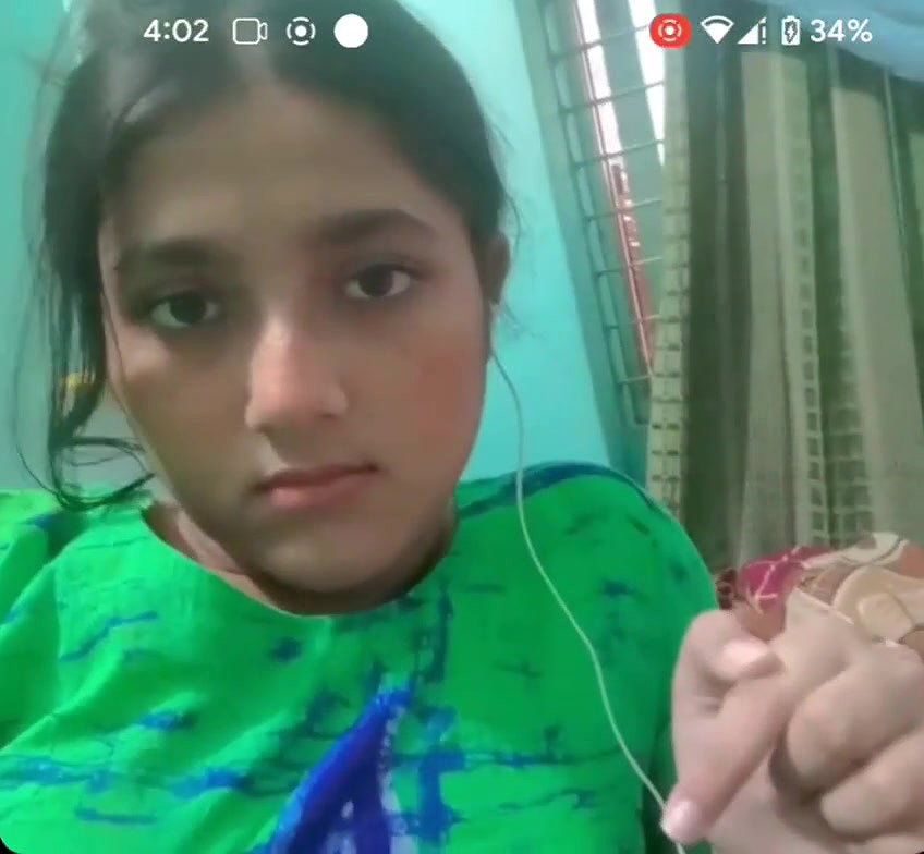 cute girl boobs and pussy showing video call