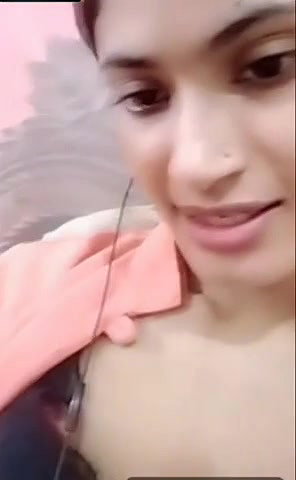Indian girl showing her ass fingering