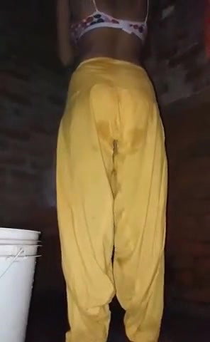 aunty recording her self while bathing early morning