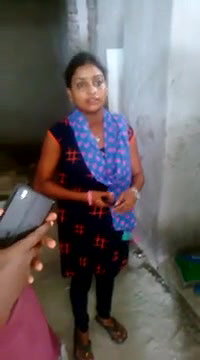 Bangali randi caught and show her pussy