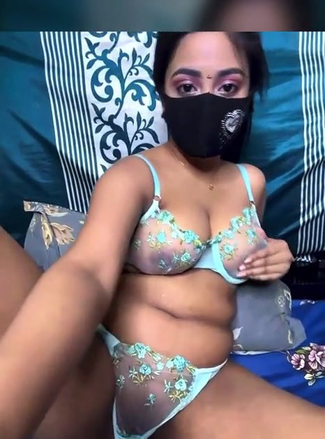 Desi college girl transparent bikini showing her body