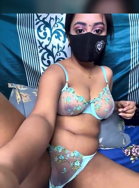 Desi college girl transparent bikini showing her body