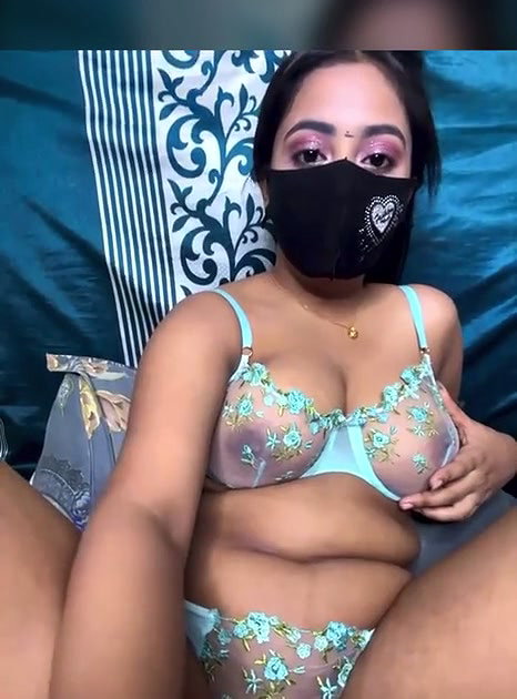 Desi college girl transparent bikini showing her body