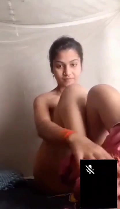 Indian desi girl masturbation in video call