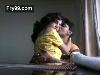 Indian College Lovers MMS