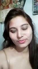 Beautiful Desi girl showing her big boobs