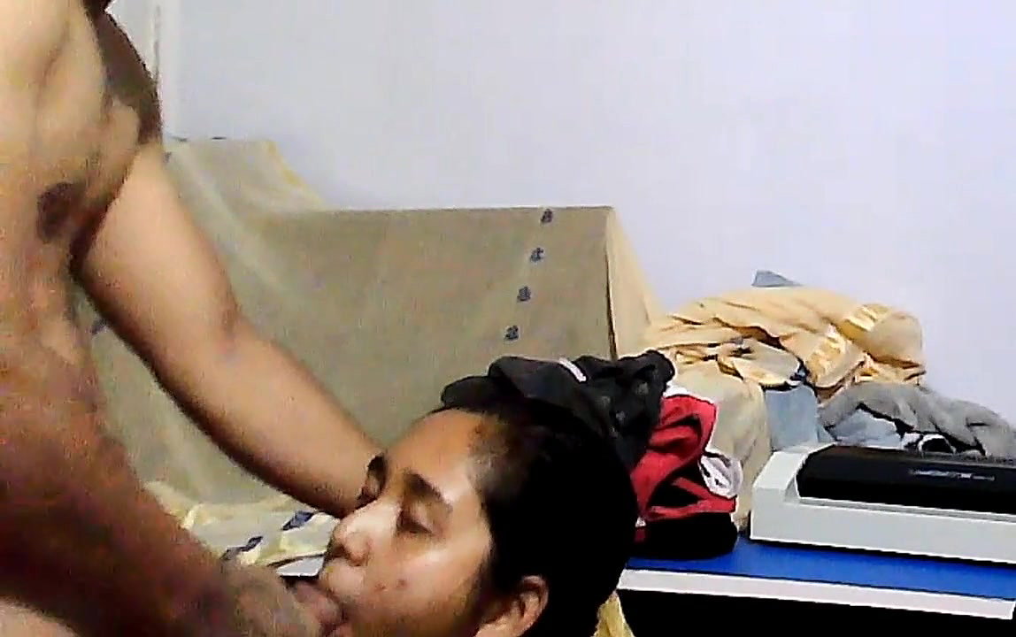 chubby Bengali girl giving blowjob to her lover