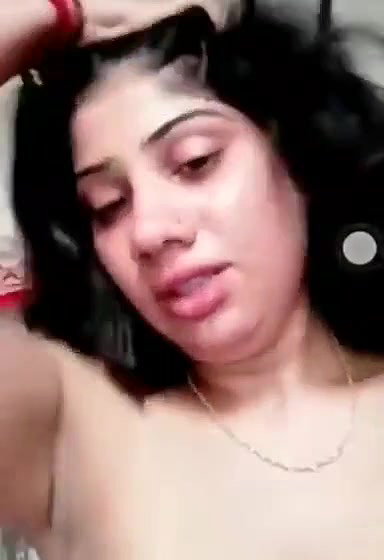 beautiful Pakistani girl nude show on VC