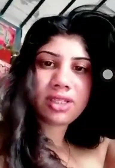 beautiful Pakistani girl nude show on VC