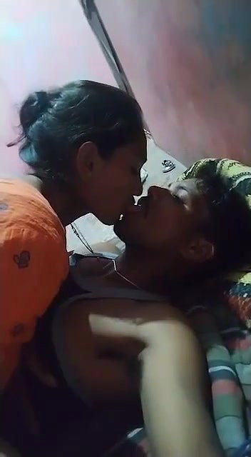 Desi girl kissing and riding dick of BF