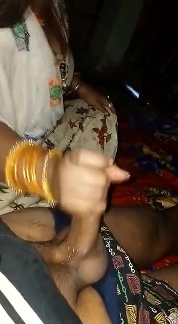 Bihari Bhabhi giving blowjob to hubby