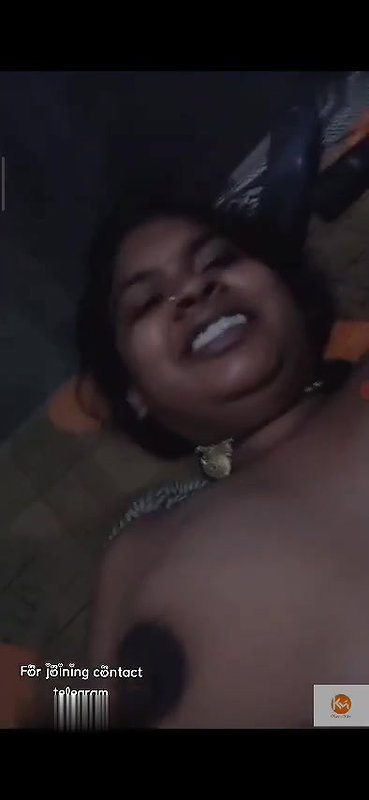 pregnant Oriya wife fucked hard on live cam