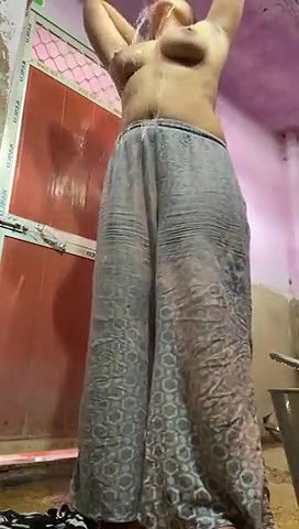 sexy big ass girl nude bath show om cam