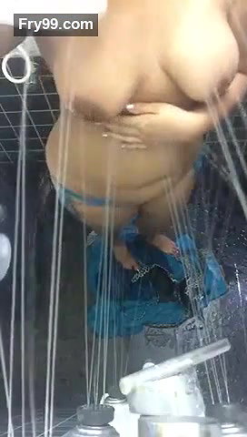 Big Tits Desi Girl In Shower