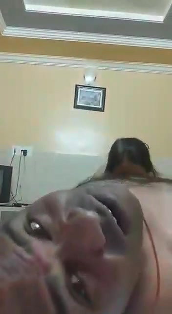 pumped up Bhabhi gives vlowjob on xam