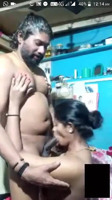 Desi couple nude blowjob sex on video call