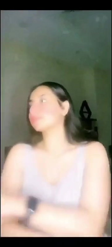 Punjabi BEAUTIFUL HOT BABE OIL MASSAGING BIG BOOBS
