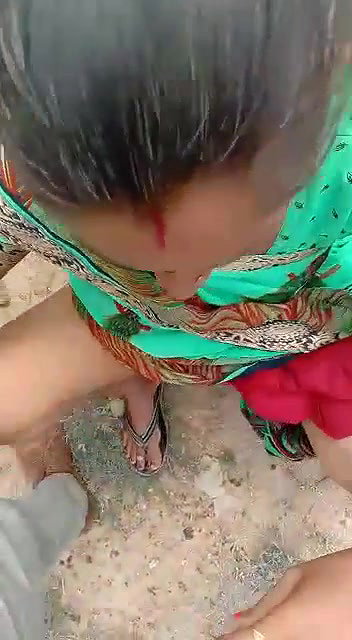 local Dehati randi giving blowjob in woods