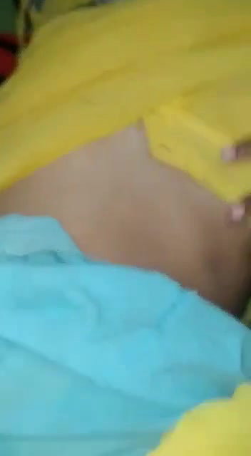 Desi Bhabhi fucked in yellow saree