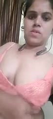 naughty Bhabhi teasing boobs show