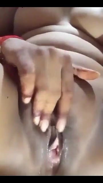 sexy Desi girl striptease nude video