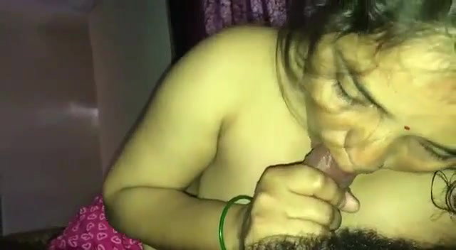 hairy Hindutani guy getting his dick sucked by maid