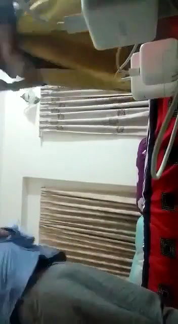 Bangladeshi girl maked video of her illicit sex session