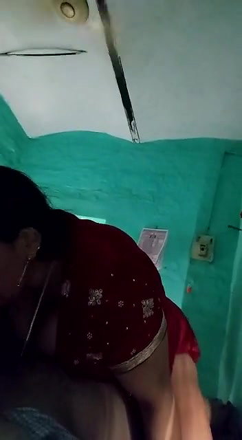 horny Indian couple midnight sex video