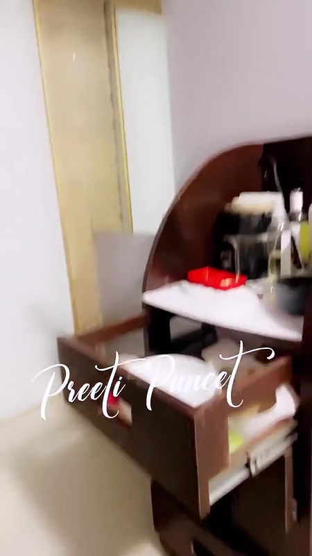 Horny Instagram model showing boobs