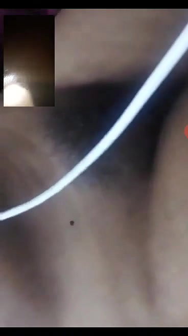 Bangladeshi Gf showing boobs and pussy