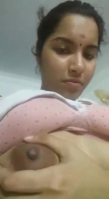 chubby Tamil girl hairy pussy show on cam