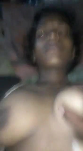 Dehati Bhabhi getting her boobs sucked by Devar