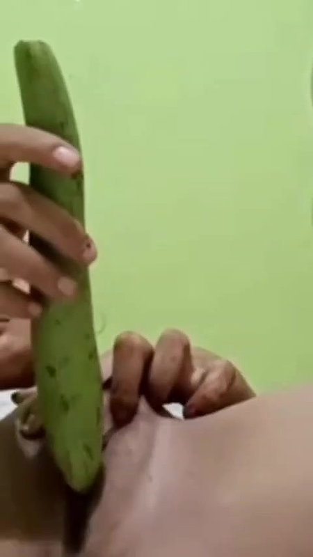 Horny Girl Masturbating With Cucumber Giving Blowjob