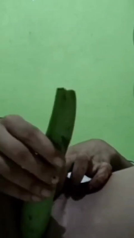 Horny Girl Masturbating With Cucumber Giving Blowjob