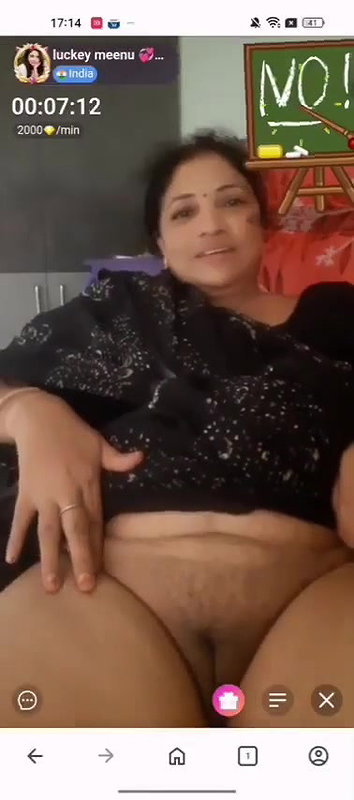 Live streaming indian aunty