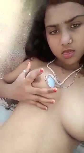 very horny girl fingering