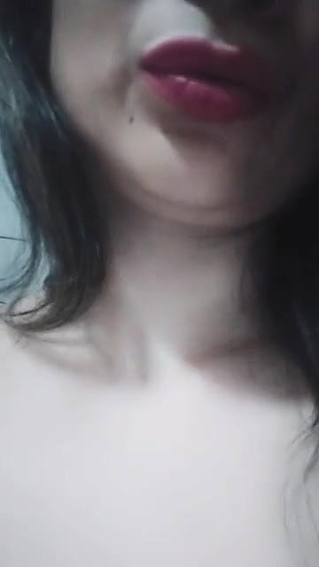 Indian Bhabhi showing her boobs and pussy