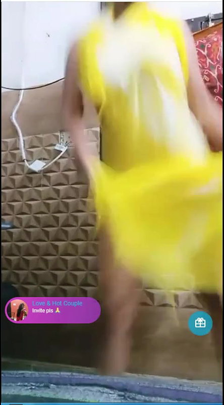 Indian hostel girls live Tango show