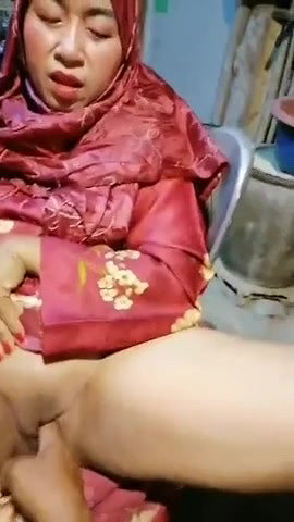 Nepali bhabhi Fingering by bf