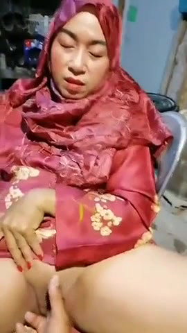 Nepali bhabhi Fingering by bf