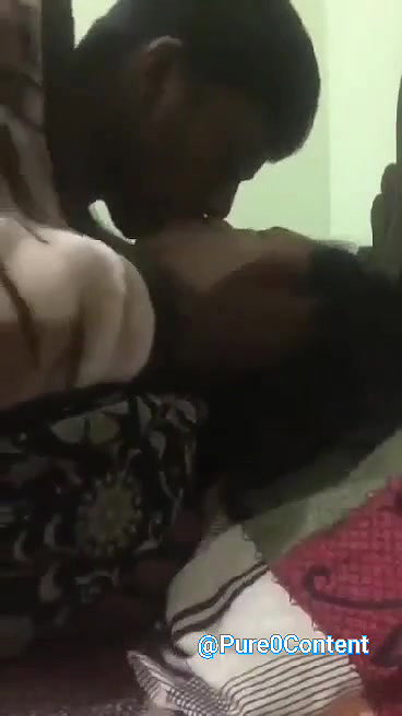 kissing ke bad boob chusi
