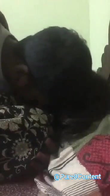 kissing ke bad boob chusi